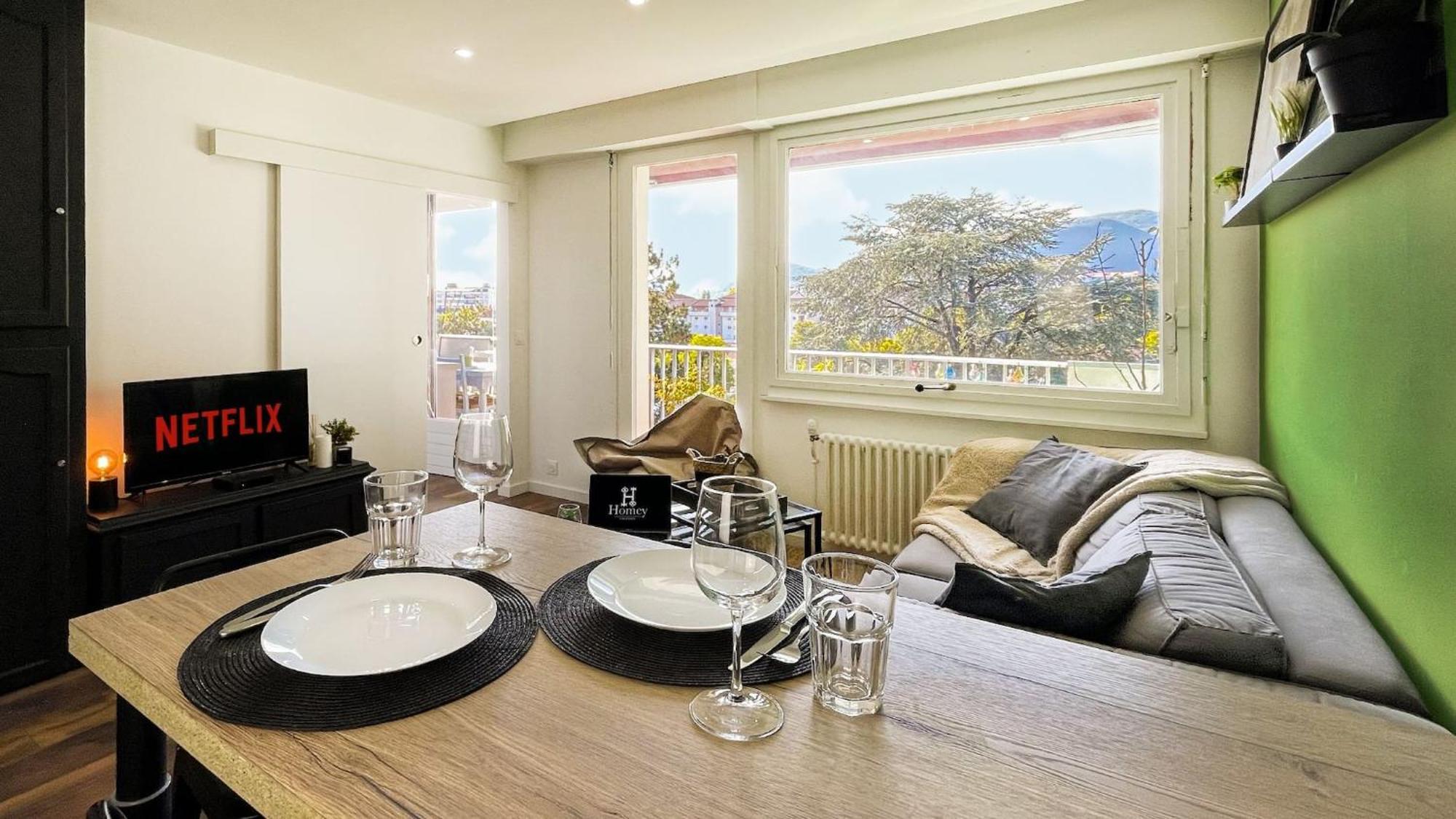 Homey The Nest - New / Balcon Prive / Free Parking Annemasse Exterior foto